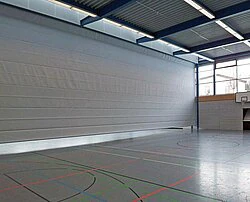 Trennvorhang für Sporthalle