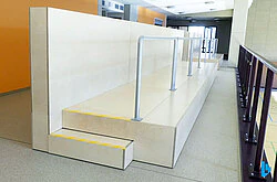 Fully clad standing grandstands