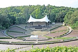 Stationäre Außenbühne