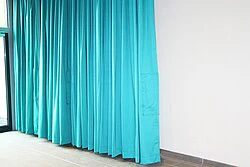 Vorhänge zur Raumteilung
