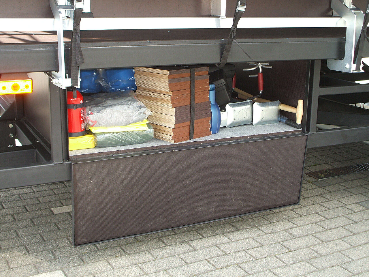 appliance compartment compartment