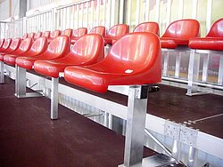 Mobile grandstand with seat shells